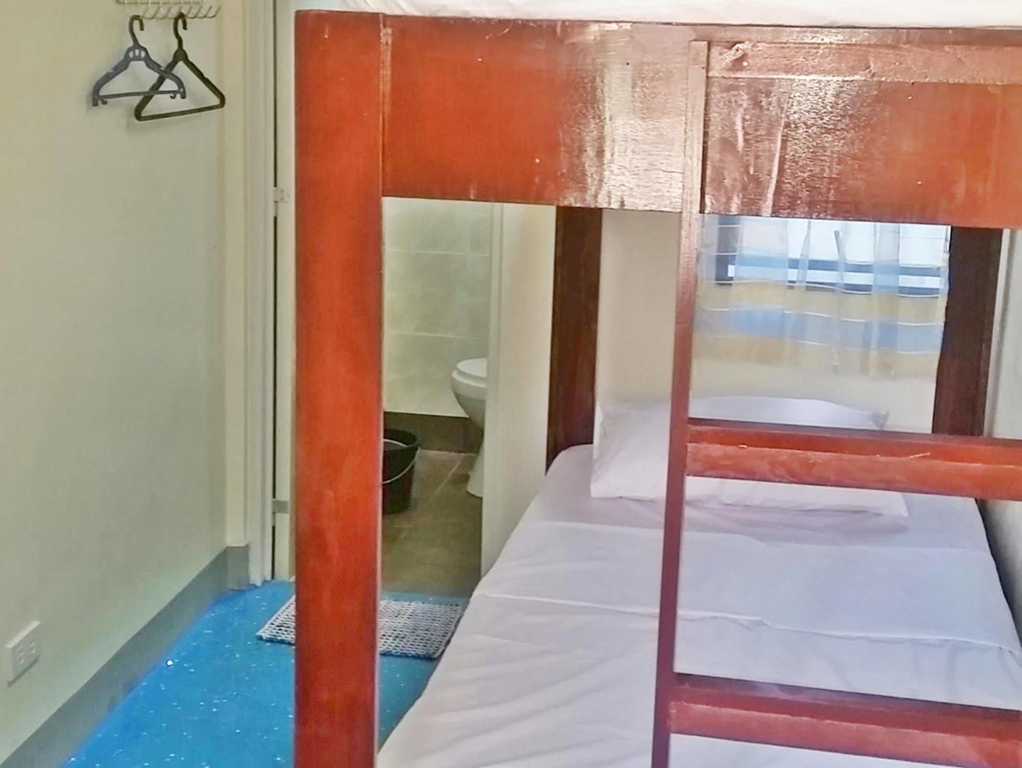 Ezy Stay Puerto Princesa Tiniguiban Extérieur photo